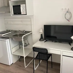 https://omega-apartments-budapest.inbudapesthotels.com